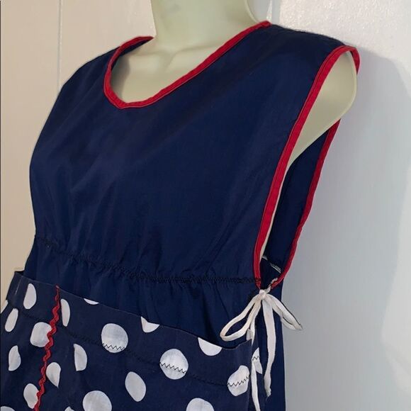 🤩Vtg navy blue smock apron with polka dot pockets - Picture 2 of 7